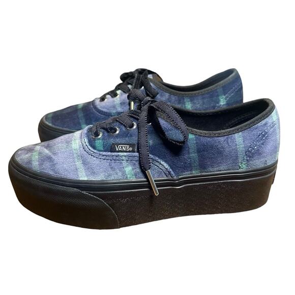 Vans Shoes - Vans Women's Authentic Stacked Velvet Plaid Green Black Platform Shoes 6/7.5